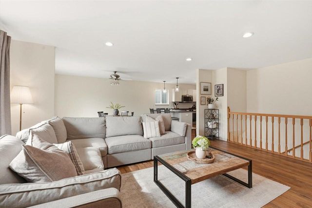 751 N Sandy LANE, Elkhorn, WI 53121