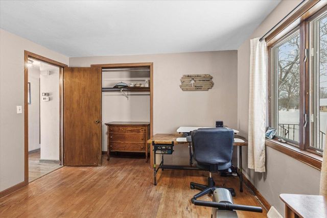 1021 ROYAL BOULEVARD, Green Bay, WI 54303