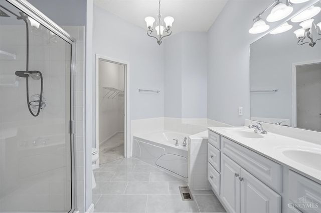 6560 Twin Lakes Drive, Mason, OH 45040