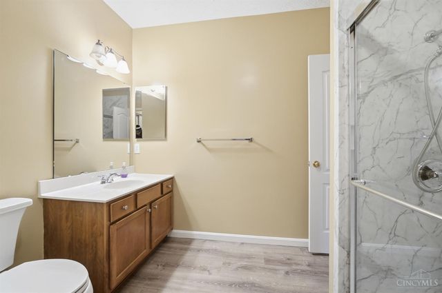 6560 Twin Lakes Drive, Mason, OH 45040