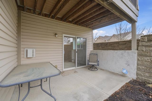 6560 Twin Lakes Drive, Mason, OH 45040