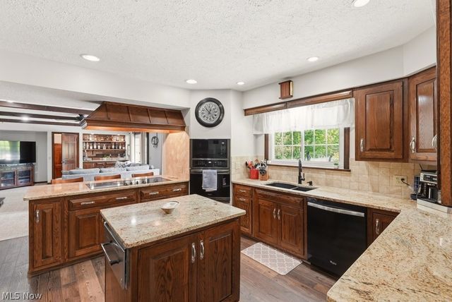 3395 Forest Hills Drive, Medina, OH 44256