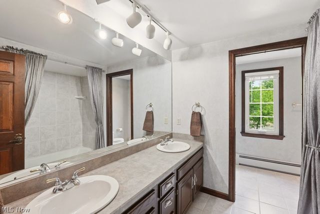 3395 Forest Hills Drive, Medina, OH 44256