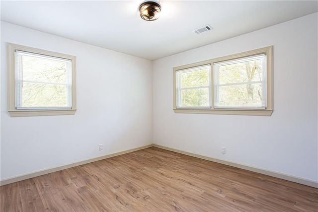 1318 Needmore Street SW, Conyers, GA 30012