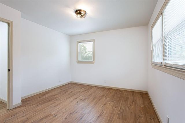 1318 Needmore Street SW, Conyers, GA 30012