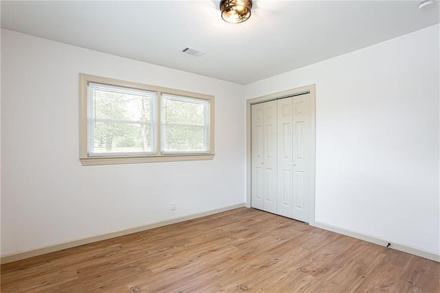 1318 Needmore Street SW, Conyers, GA 30012