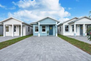 2647 Hiawatha Avenue, Westgate, West Palm Beach, FL 33409