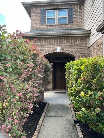 4346 Lake Cypress Circle, Houston, TX 77068