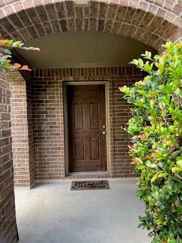 4346 Lake Cypress Circle, Houston, TX 77068