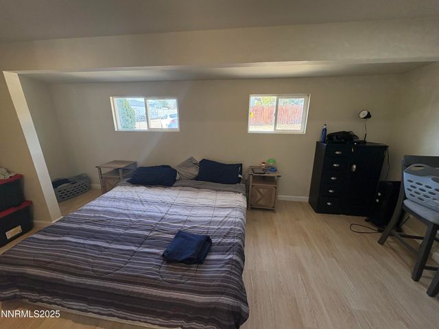 5884 Leon Drive, Sun Valley, NV 89433