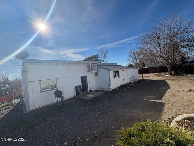 5884 Leon Drive, Sun Valley, NV 89433