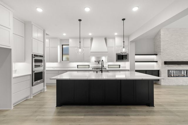 164 Shoveler Duck Way, Magnolia, TX 77354