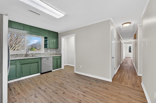 8 Prospect Rd, Fayetteville, TN 37334