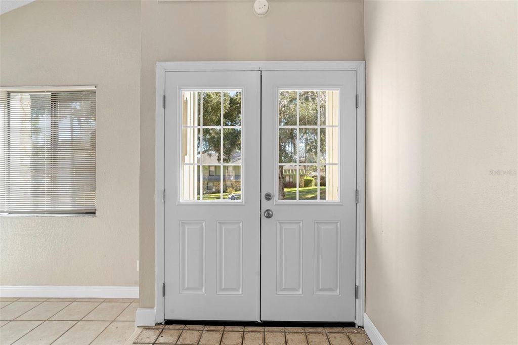 Image 12 of property listing at 4044 ROSE PETAL LANE, Orlando, FL 32808