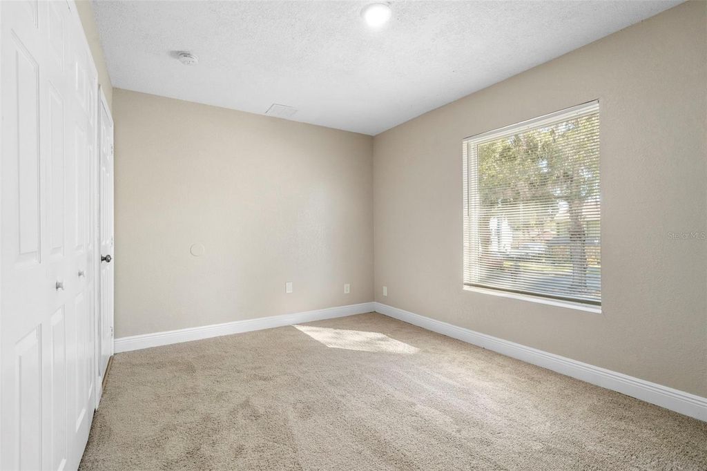 Image 45 of property listing at 4044 ROSE PETAL LANE, Orlando, FL 32808