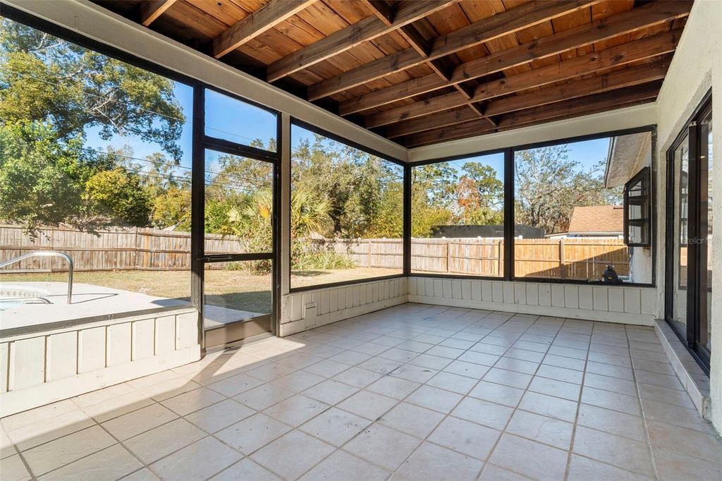 Image 52 of property listing at 4044 ROSE PETAL LANE, Orlando, FL 32808