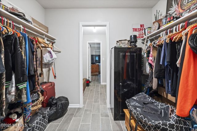 5136 NATHAN HALE Road, Jacksonville, FL 32221