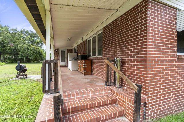 5136 NATHAN HALE Road, Jacksonville, FL 32221
