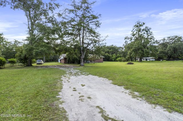 5136 NATHAN HALE Road, Jacksonville, FL 32221