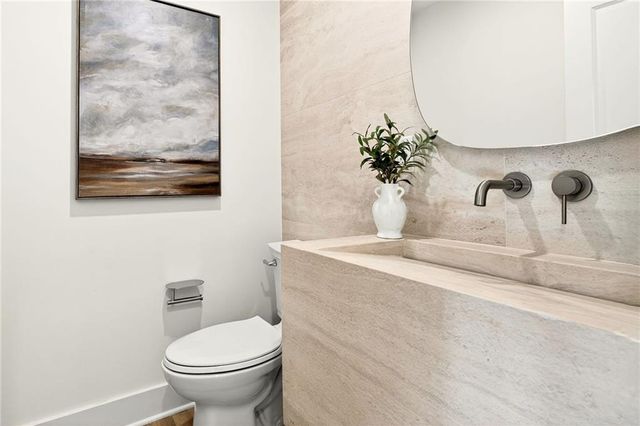 2603 Kings Lake NE Court, Atlanta, GA 30345