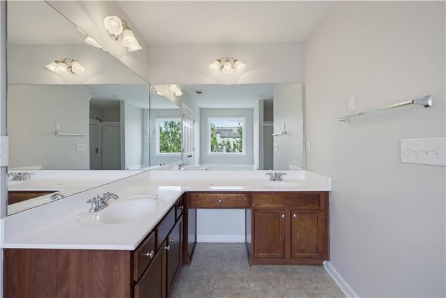 3470 Drayton Manor Run, Lawrenceville, GA 30046