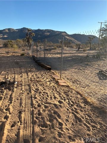 16685 Oldenburg Road, Apple Valley, CA 92307