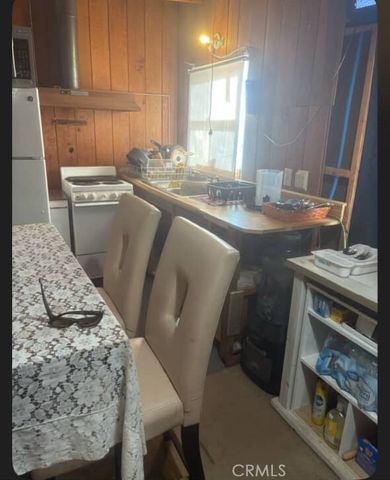 16685 Oldenburg Road, Apple Valley, CA 92307