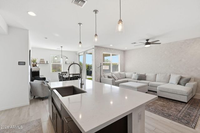 34215 N TWINTIP Lane, San Tan Valley, AZ 85144