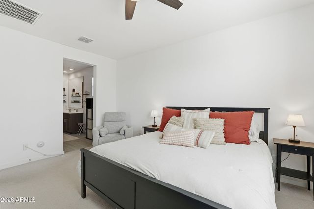 34215 N TWINTIP Lane, San Tan Valley, AZ 85144