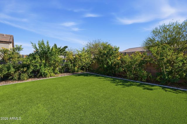 34215 N TWINTIP Lane, San Tan Valley, AZ 85144