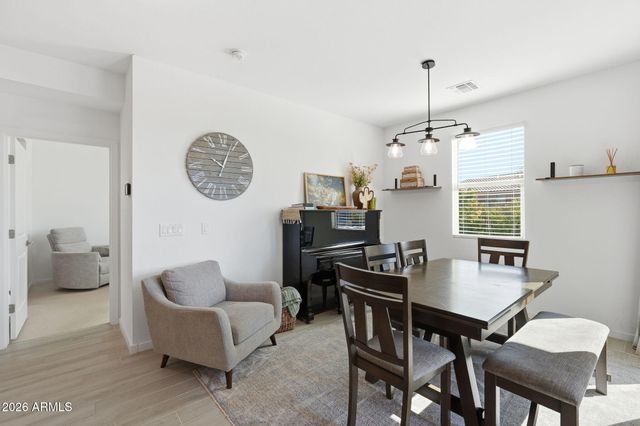 34215 N TWINTIP Lane, San Tan Valley, AZ 85144