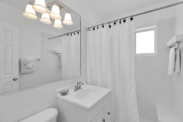 11725 3rd Avenue Ocean, Marathon, FL 33050