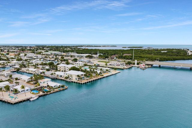 11725 3rd Avenue Ocean, Marathon, FL 33050