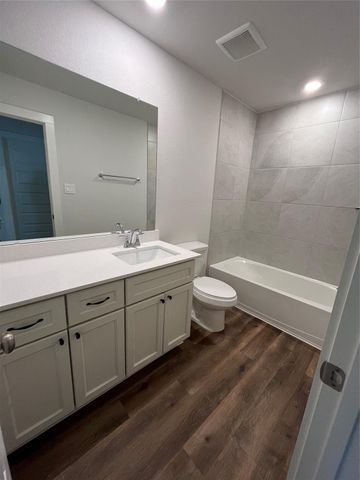 85 Road 51030, Cleveland, TX 77327