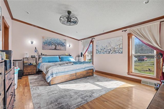 2122 S Pricetown Road, Diamond, OH 44412