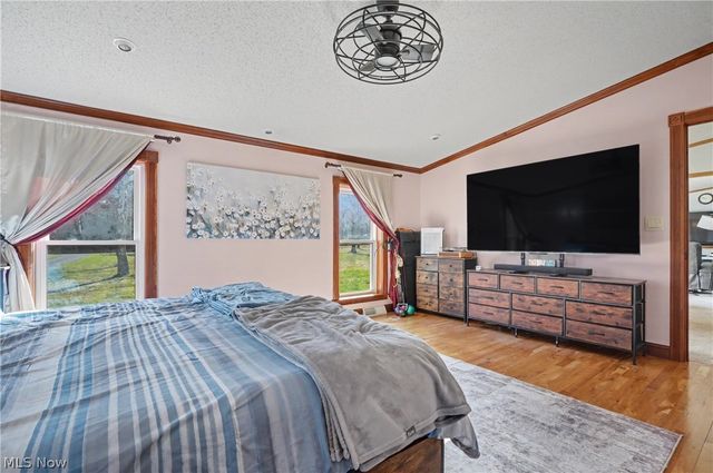 2122 S Pricetown Road, Diamond, OH 44412