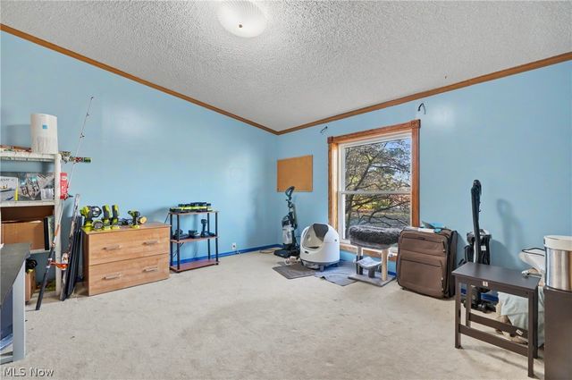 2122 S Pricetown Road, Diamond, OH 44412