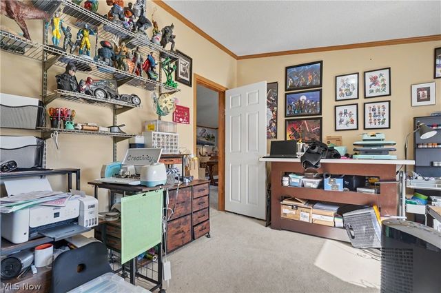 2122 S Pricetown Road, Diamond, OH 44412