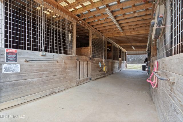 9142 Mineral Wells Road, Olive Branch, MS 38654