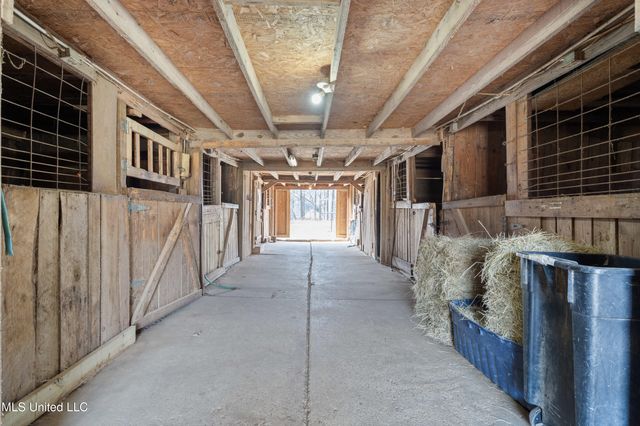 9142 Mineral Wells Road, Olive Branch, MS 38654