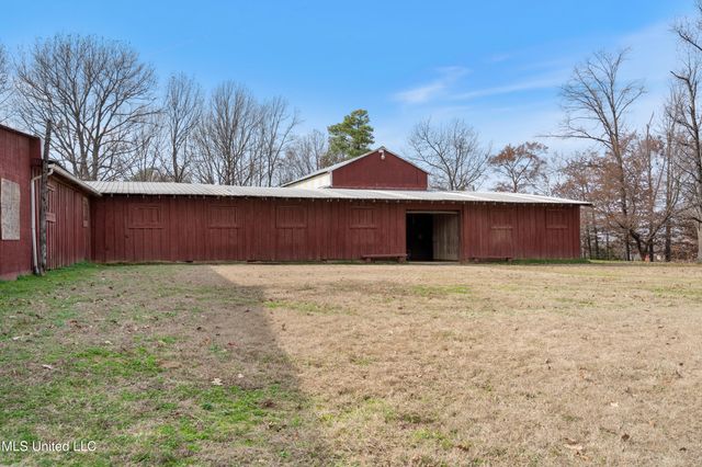 9142 Mineral Wells Road, Olive Branch, MS 38654