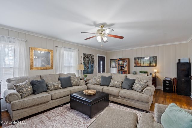 9142 Mineral Wells Road, Olive Branch, MS 38654