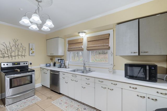 9142 Mineral Wells Road, Olive Branch, MS 38654