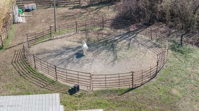 9142 Mineral Wells Road, Olive Branch, MS 38654