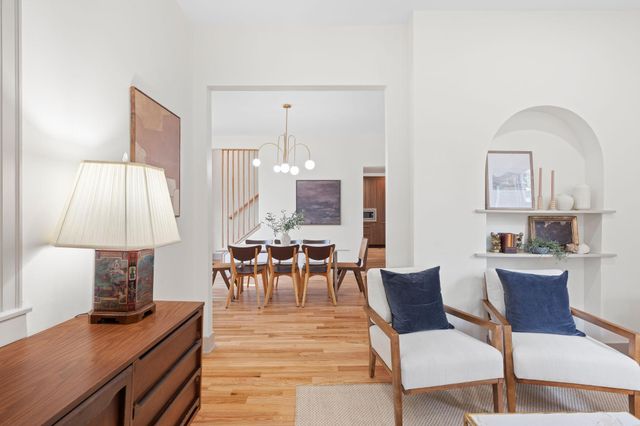 641 5th Street NE, Minneapolis, MN 55413