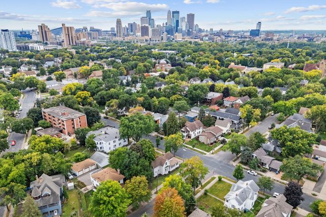 641 5th Street NE, Minneapolis, MN 55413