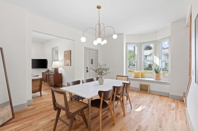 641 5th Street NE, Minneapolis, MN 55413