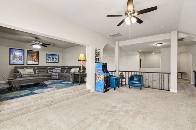 225 Hawks Ridge Trail, Burleson, TX 76028