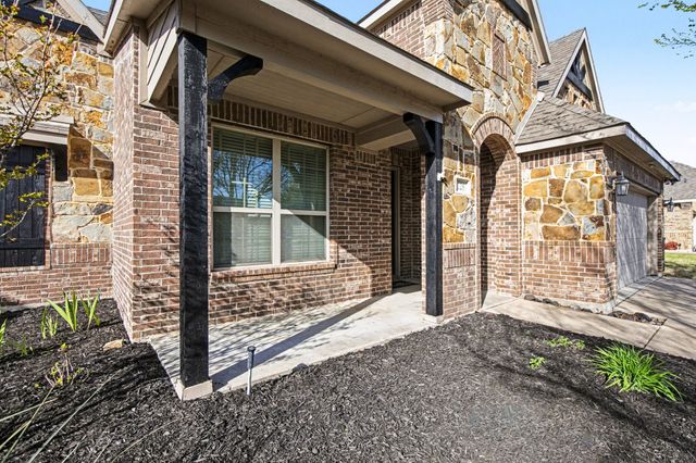 225 Hawks Ridge Trail, Burleson, TX 76028