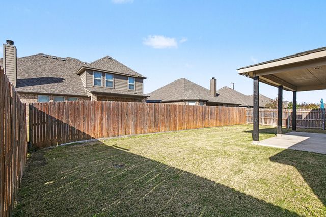 225 Hawks Ridge Trail, Burleson, TX 76028